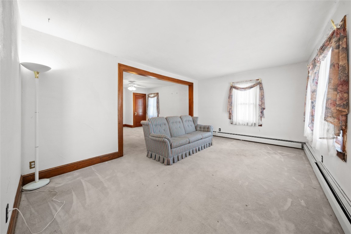 140 Melbourne Street, Vestal, New York image 4