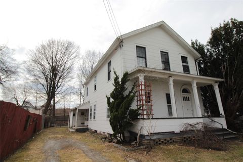 Homes For Sale - 25 Meadow Street<br/> Broome County, Binghamton, NY 13905