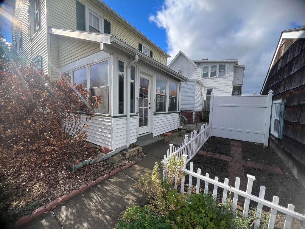 323 Floral Avenue, Johnson City, New York image 28