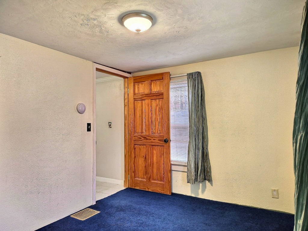 10 Juliand Hl, Greene, New York image 16