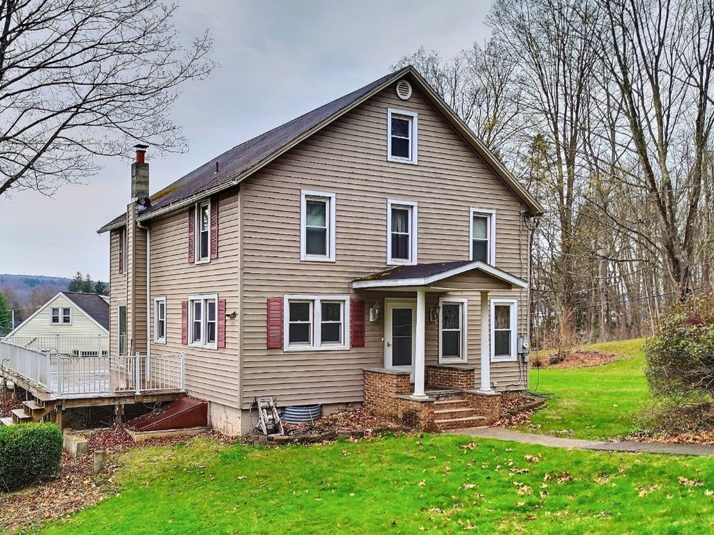 10 Juliand Hl, Greene, New York image 1