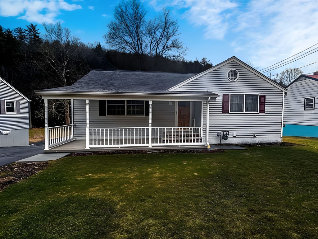 961 Day Road, Endicott, New York image 2