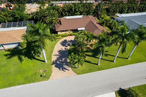 1033 North Town and River Dr, Fort Myers, FL 33919 - #: 2240200