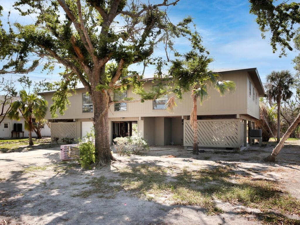 1448 Albatross Rd, Sanibel, FL 33957 - #: 2230366