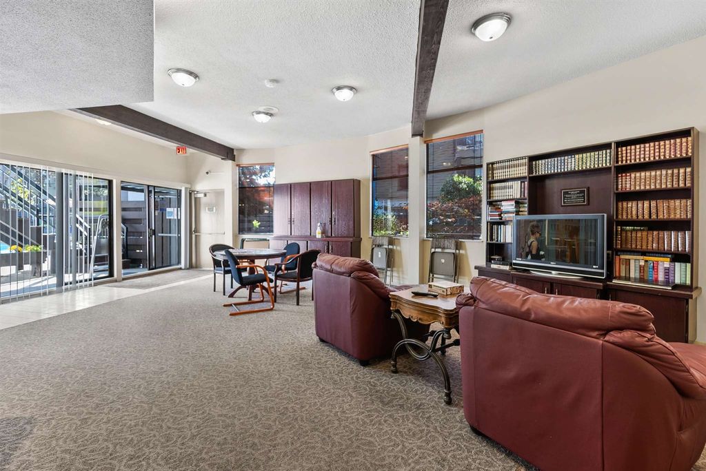 listing image 1100889837284975516