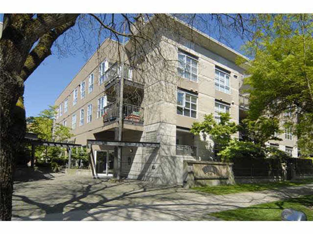 listing image 1104935943096395014