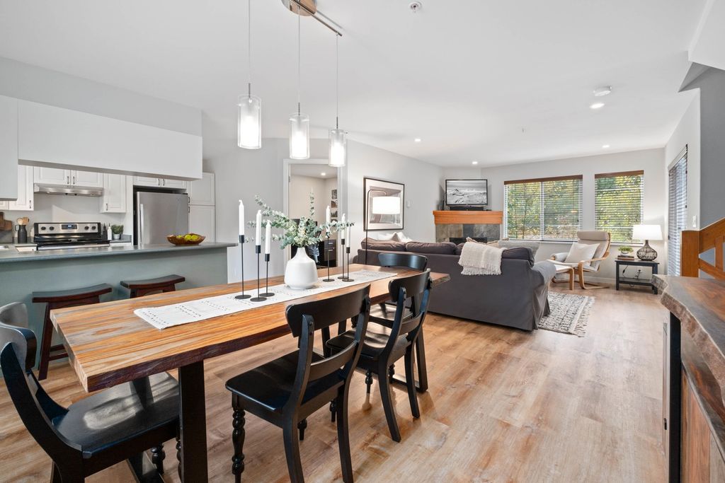 listing image 1104388349454690600