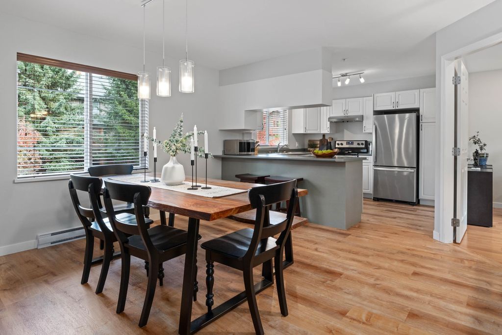 listing image 1103595561365263259