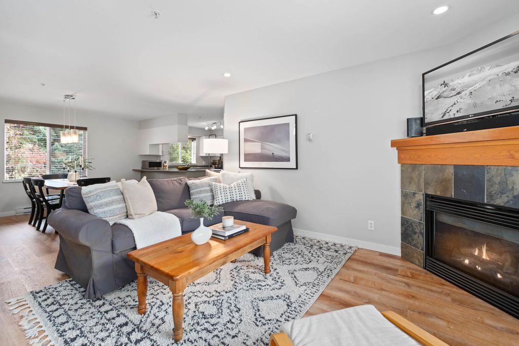 listing image 1100891296344971174