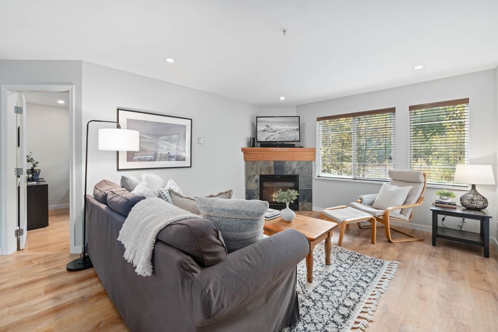 listing image 1106216894286246034