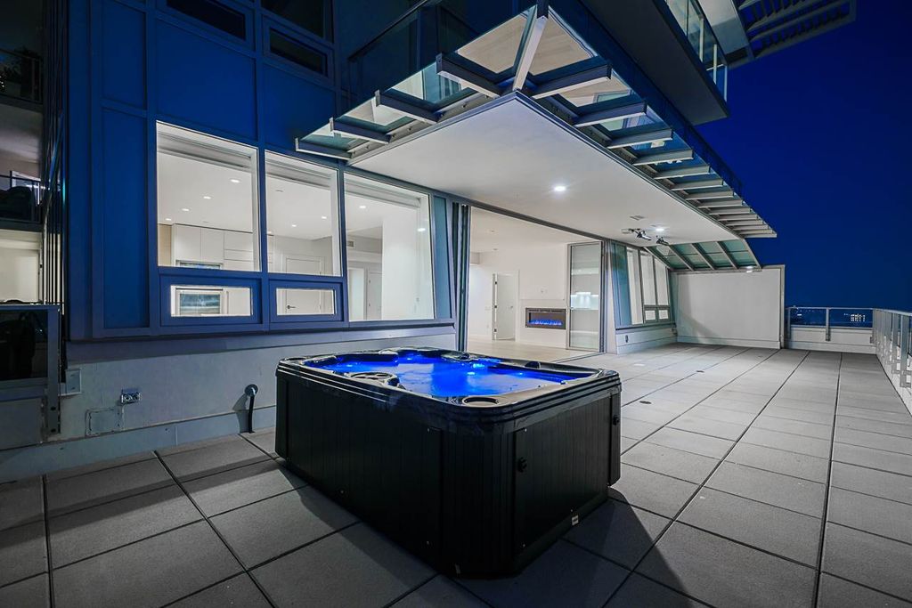 listing image 1101642271854888155