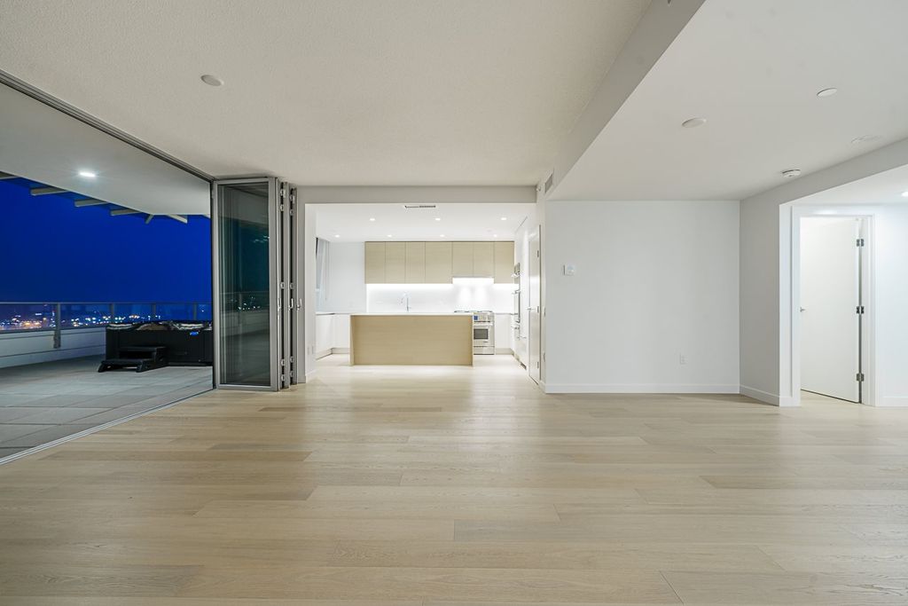 listing image 1109254720412135101