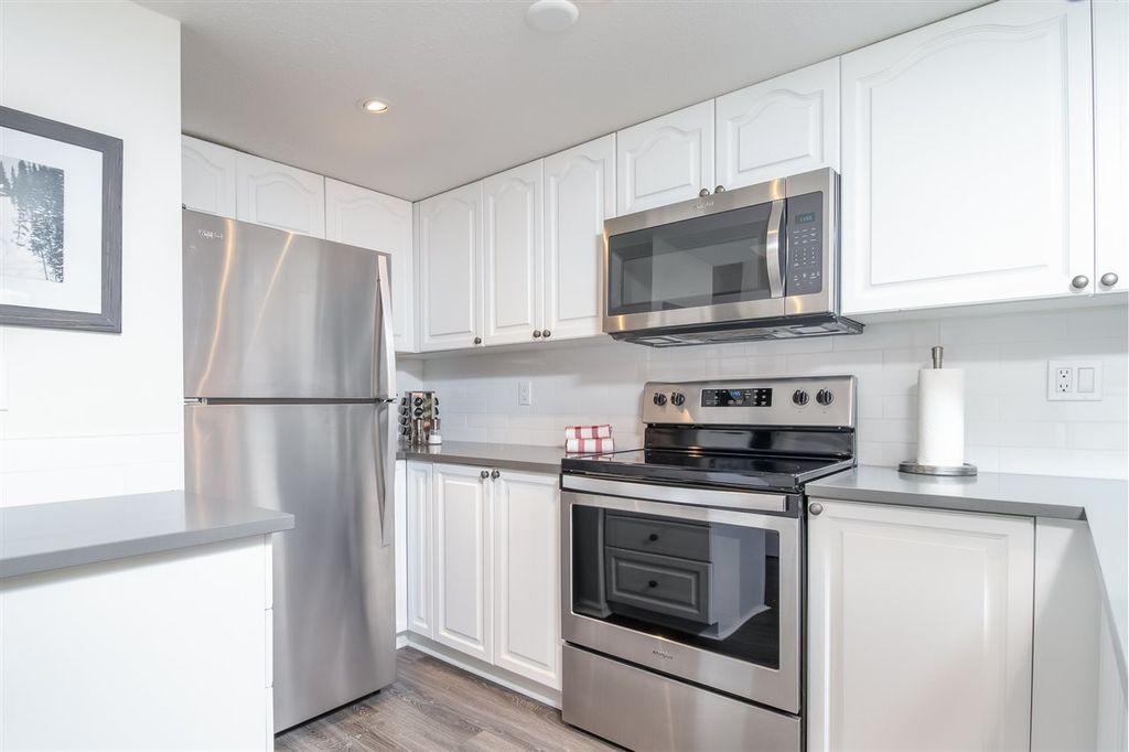 listing image 1102915401416730168