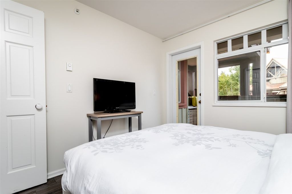 listing image 1101198985851012870