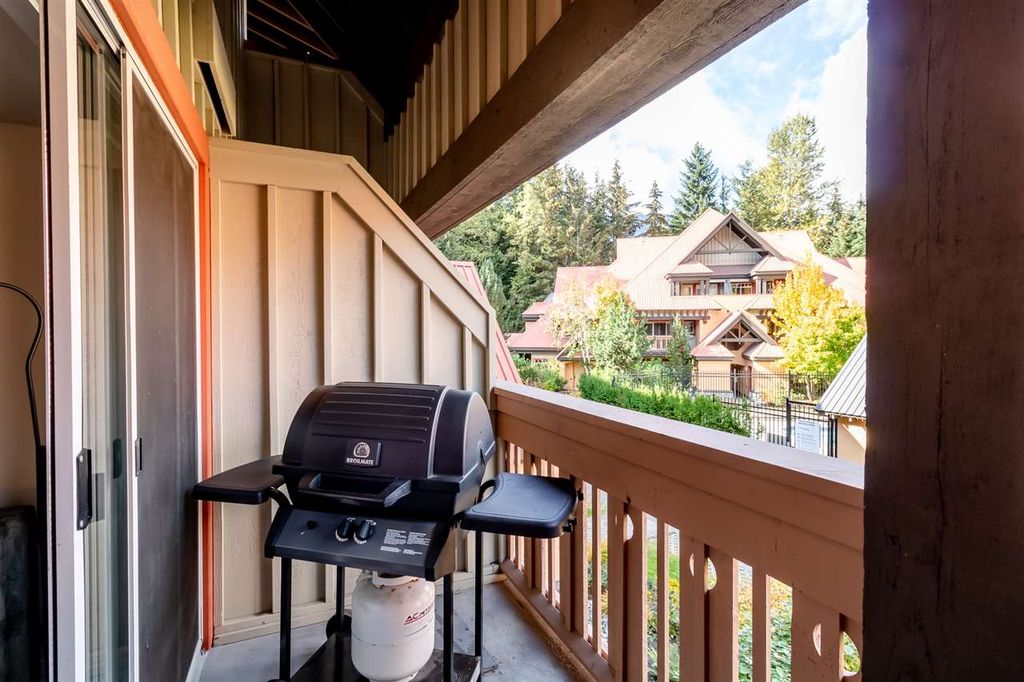 listing image 1105786090574416775