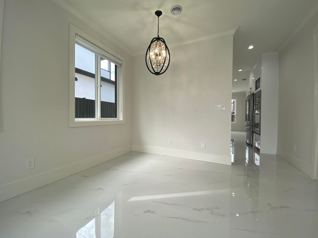 listing image 1107793704839266735