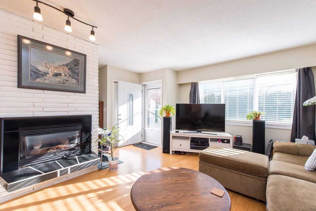 listing image 1101995624026661319