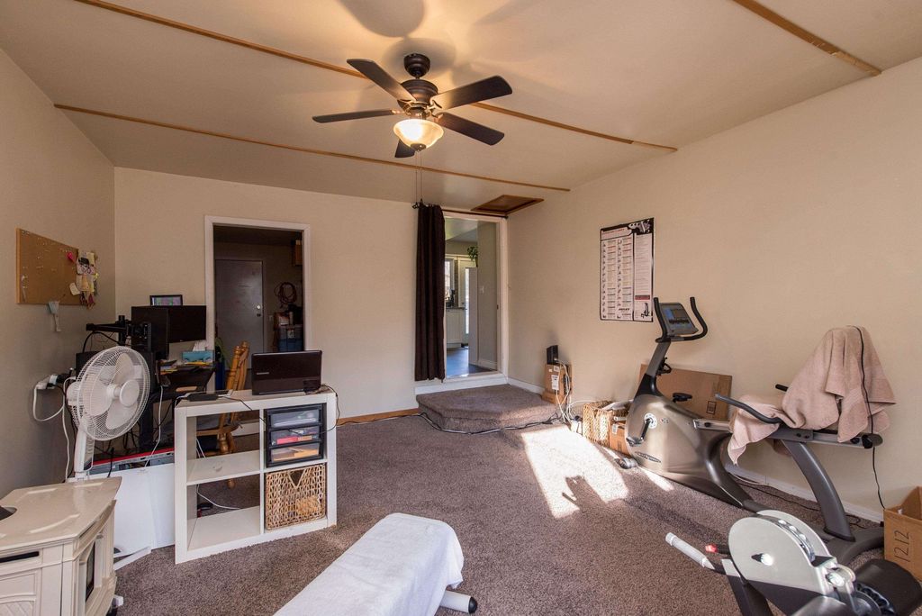 listing image 1101539703514283946