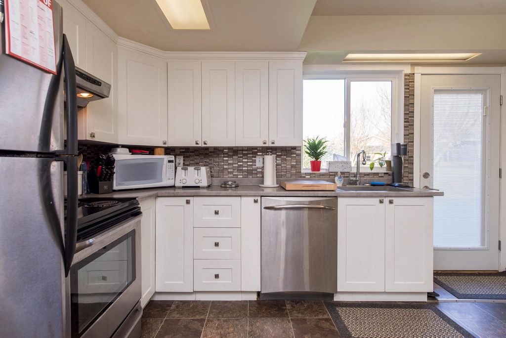 listing image 1105133449578186987