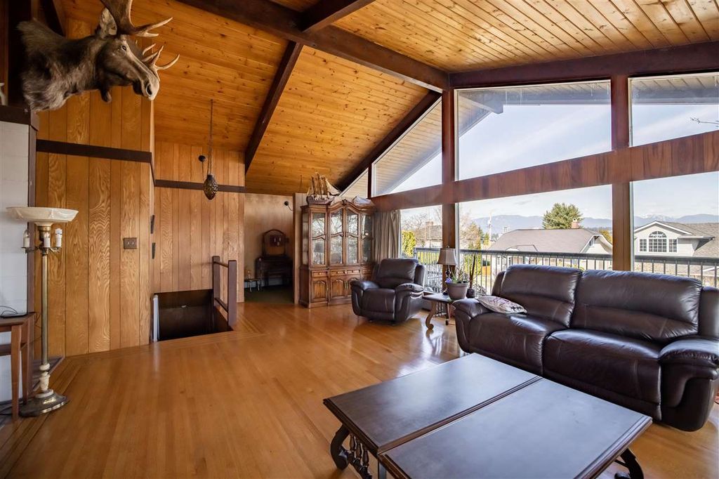 listing image 1106995324159498446