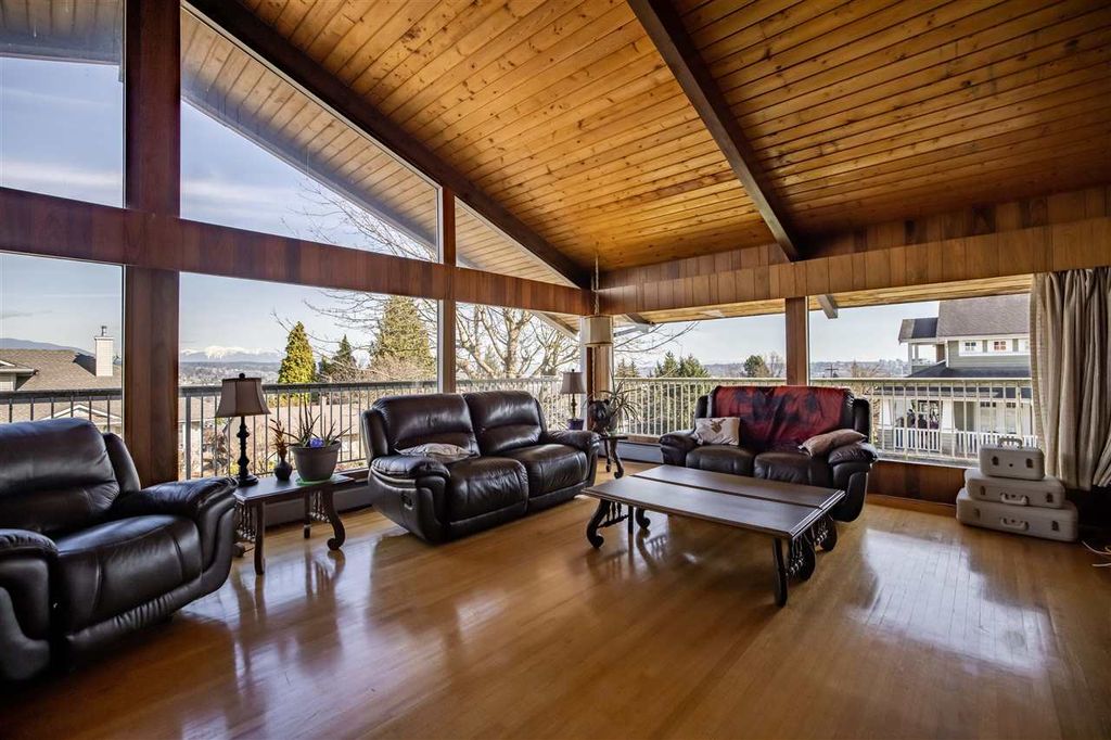 listing image 1102601890867611182