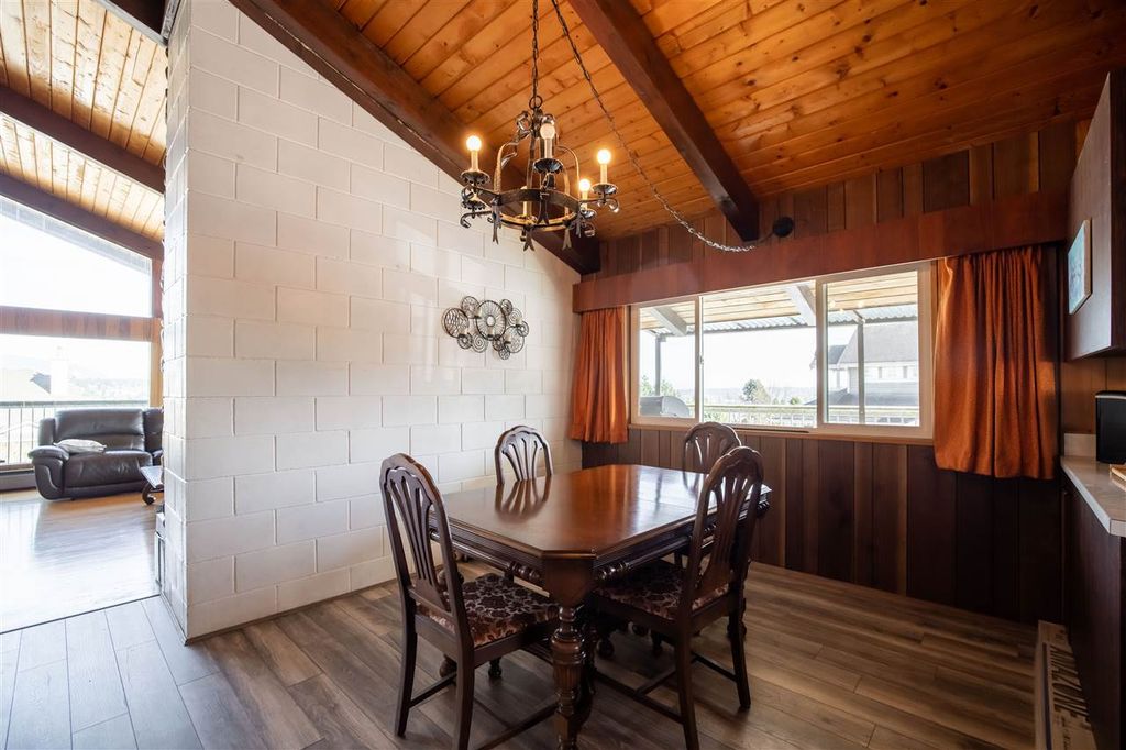 listing image 1105080689034008529