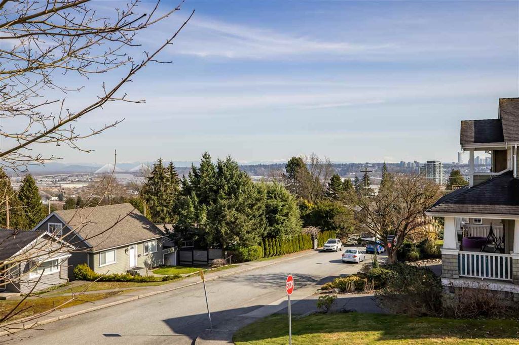 listing image 1109895955480397499