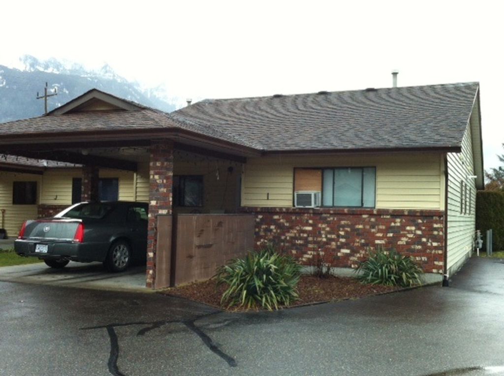 listing image 1102665207214992838