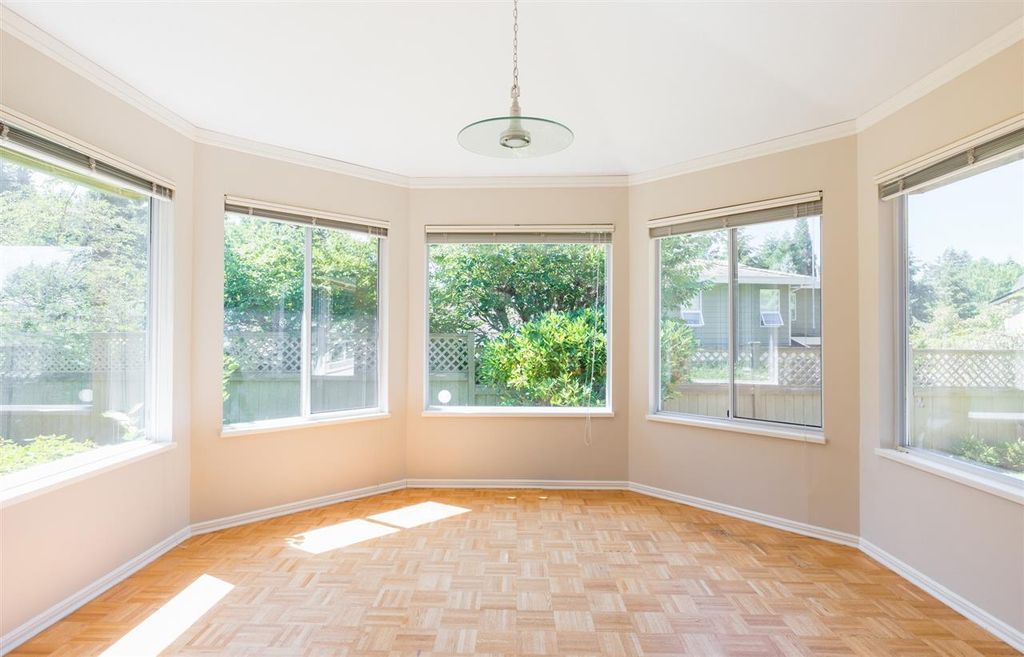 listing image 1106854097633896669