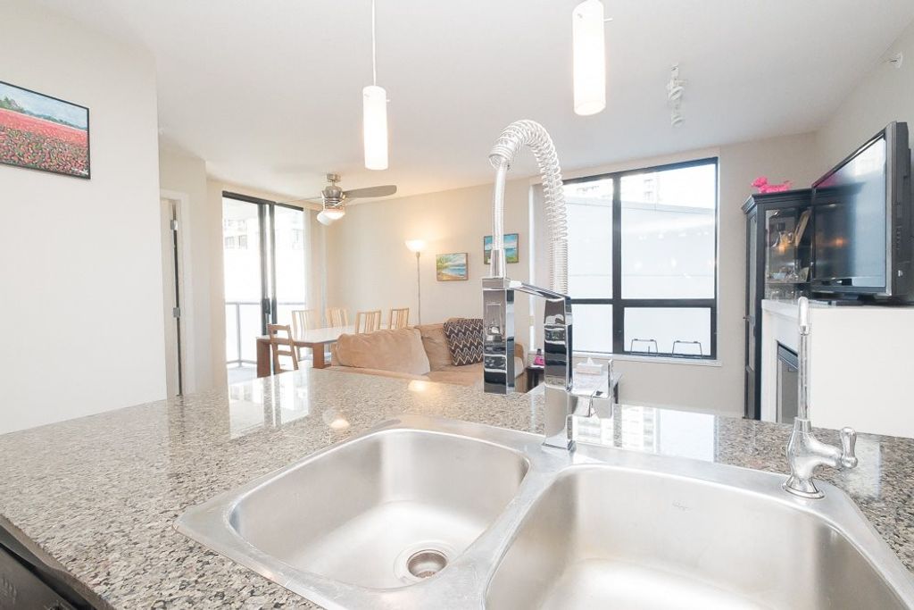listing image 1100701718749311541