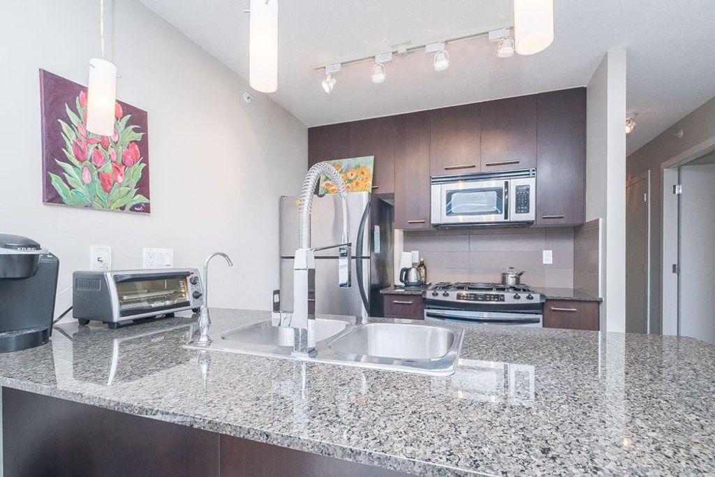 listing image 1108766578233751121