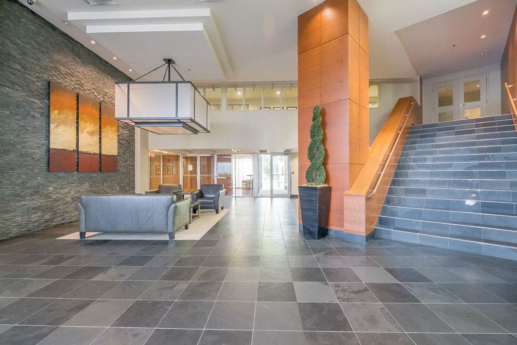 listing image 1109670080334325607