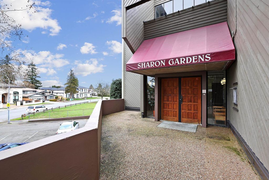 listing image 1106388290460158473