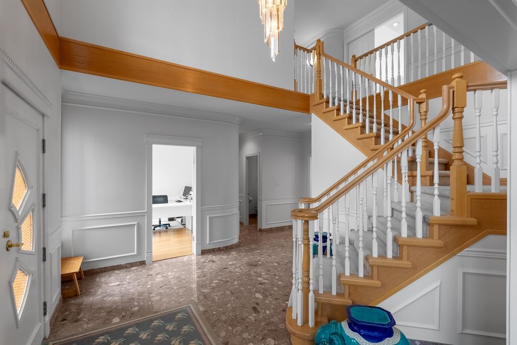 listing image 1105389437016577913