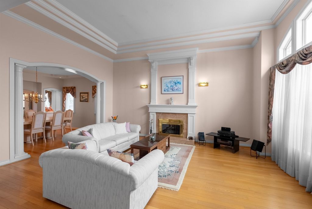 listing image 1109409645851199698