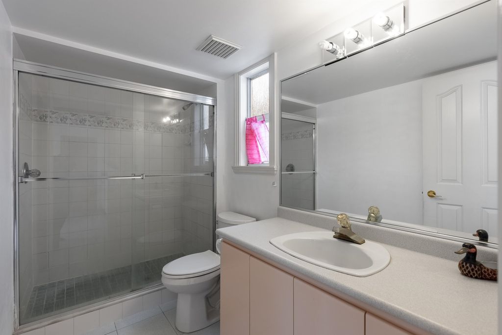 listing image 1105282768692326023