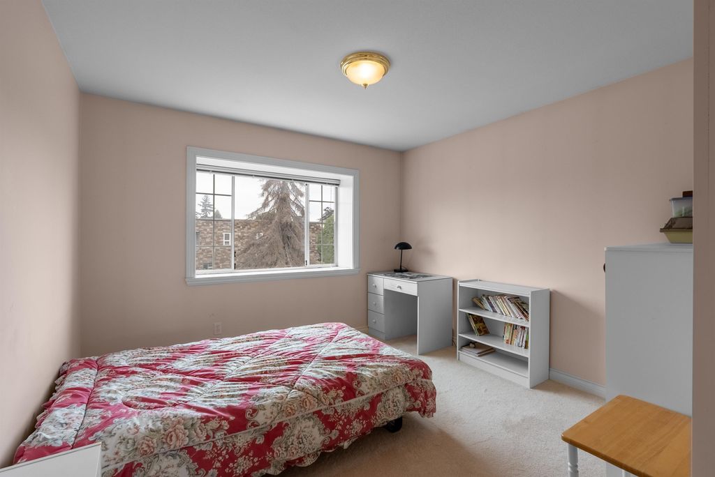 listing image 1102605318429523675