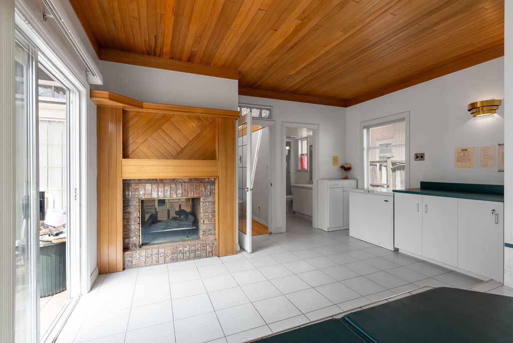 listing image 1107176368591698644