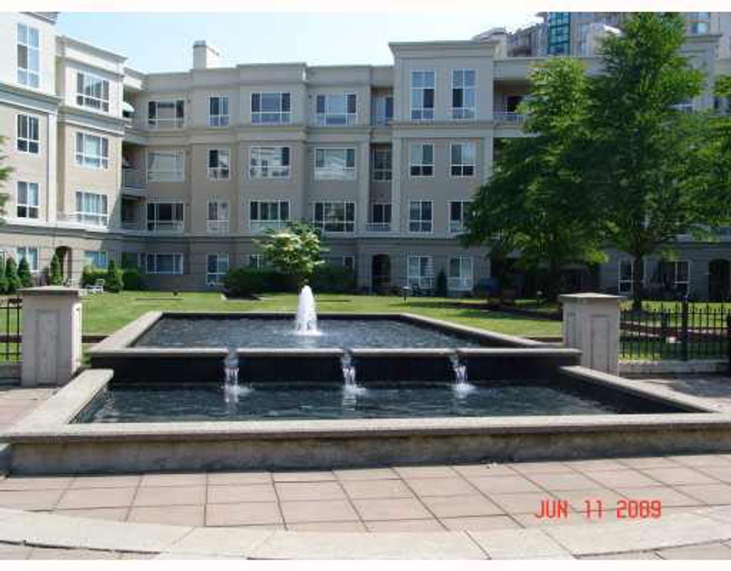 listing image 1104871872836723650
