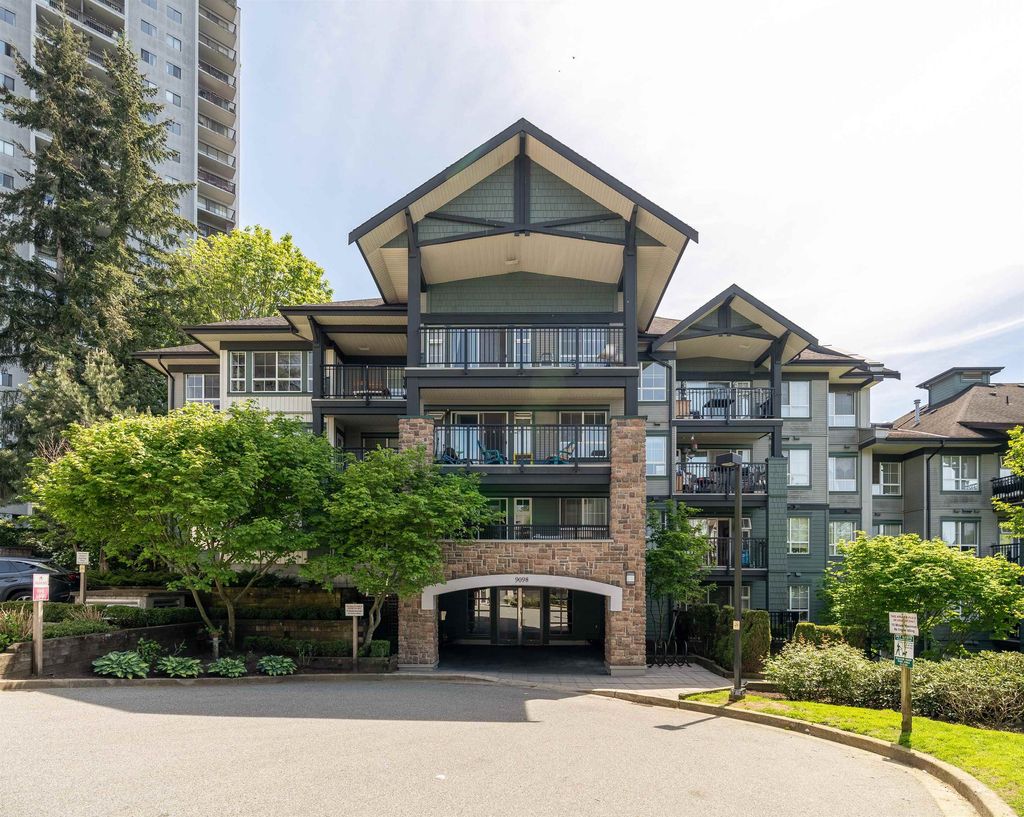 listing image 1105963615145778849