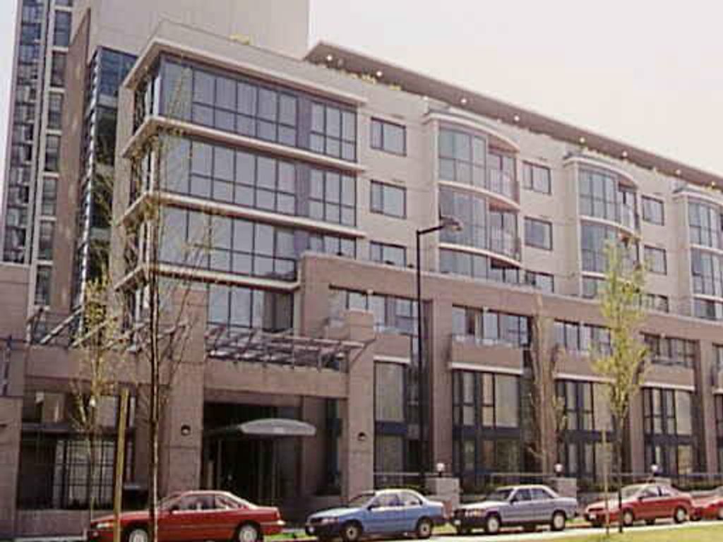 listing image 1109799080979805501