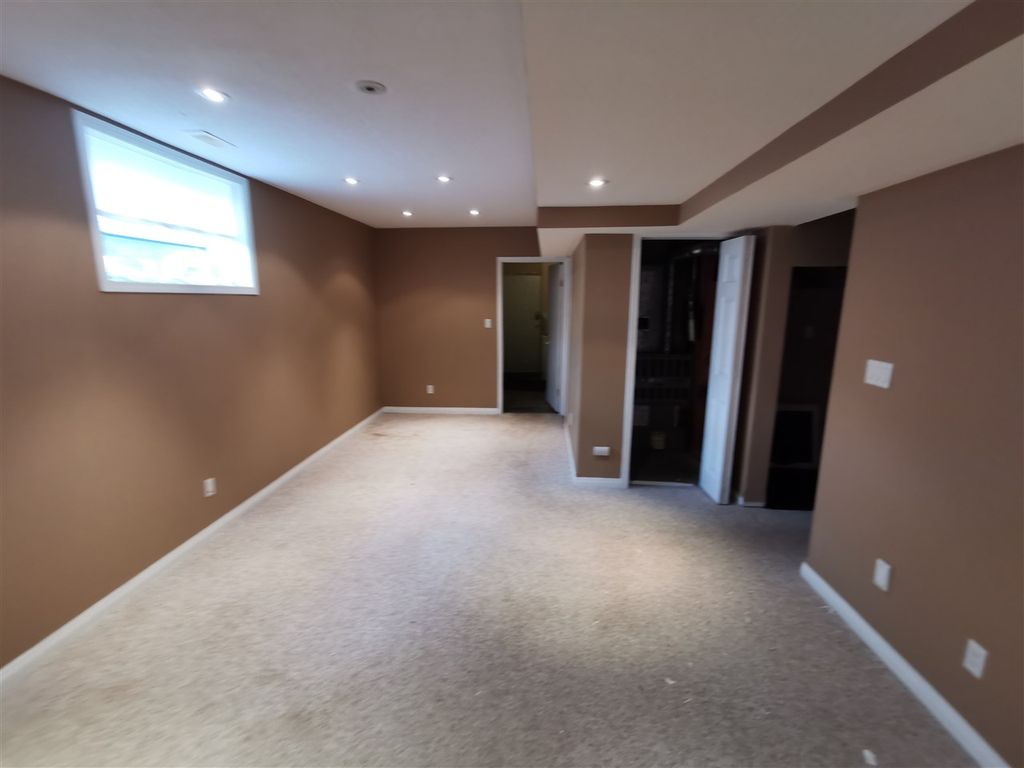 listing image 1107976569038156537