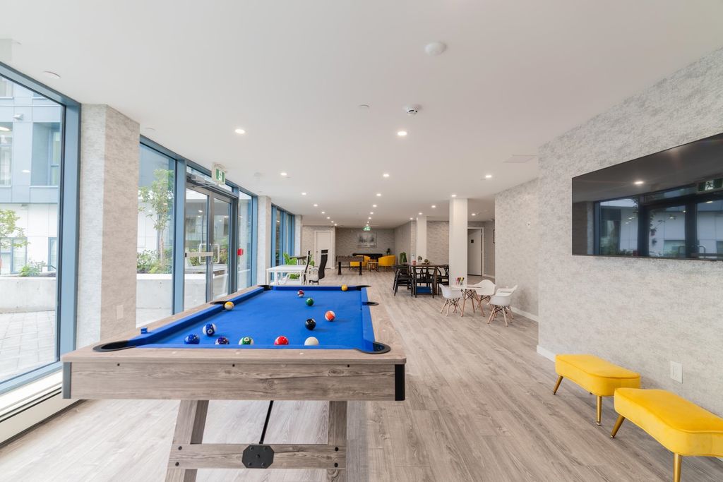 listing image 1109871057585913400