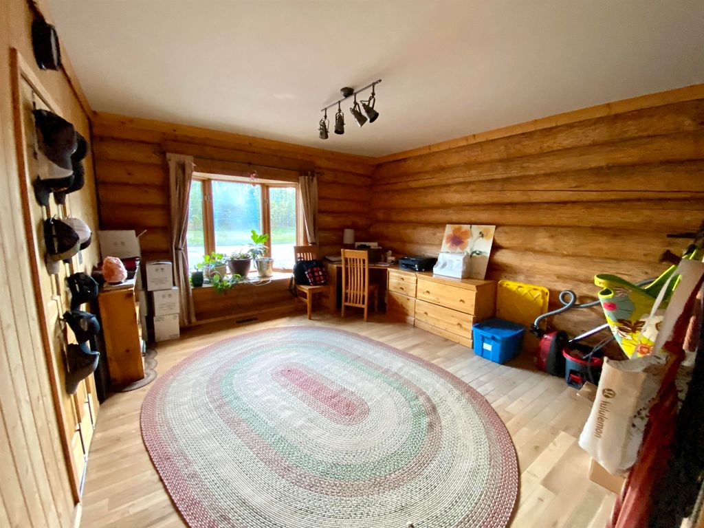 listing image 1101524097204399004