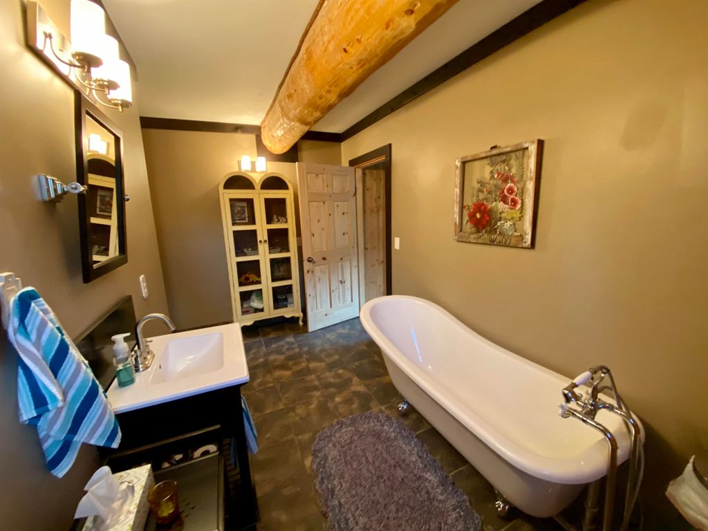 listing image 1101415165851083029