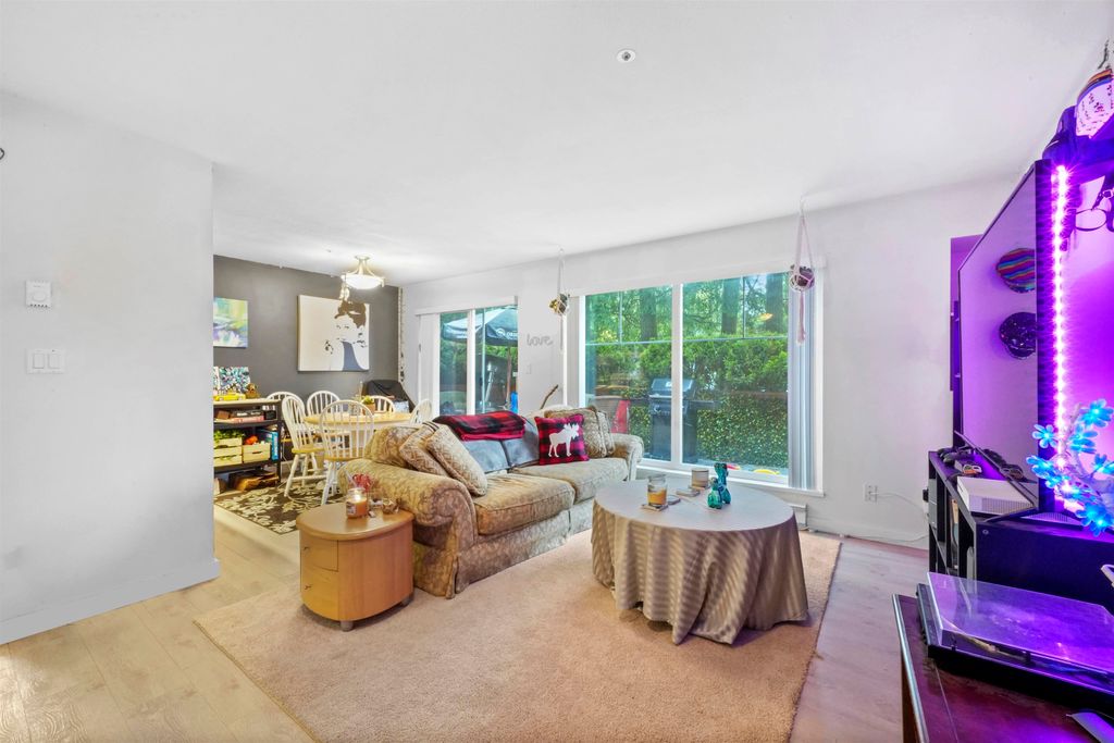 listing image 1104261277540215651