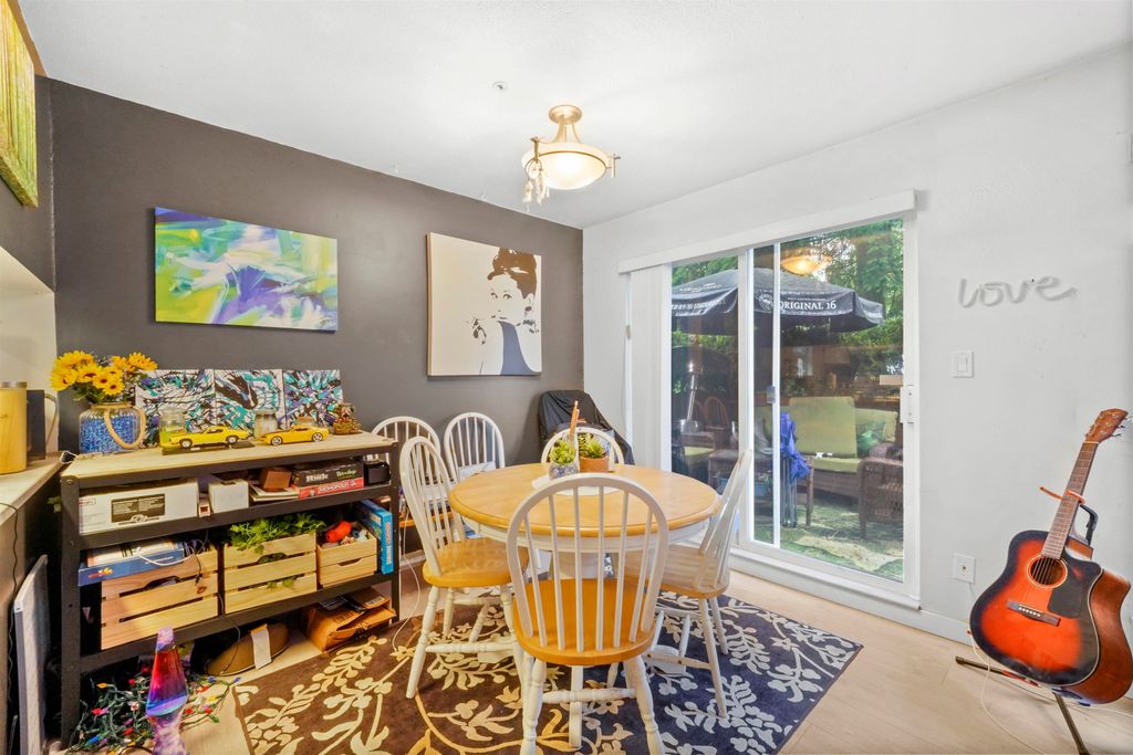 listing image 1100919209873575929