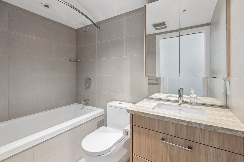 listing image 1101664642660709943