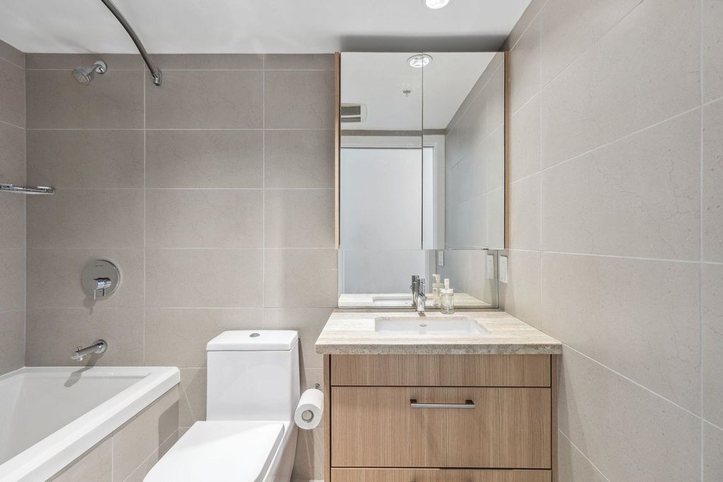 listing image 1103310769885102098