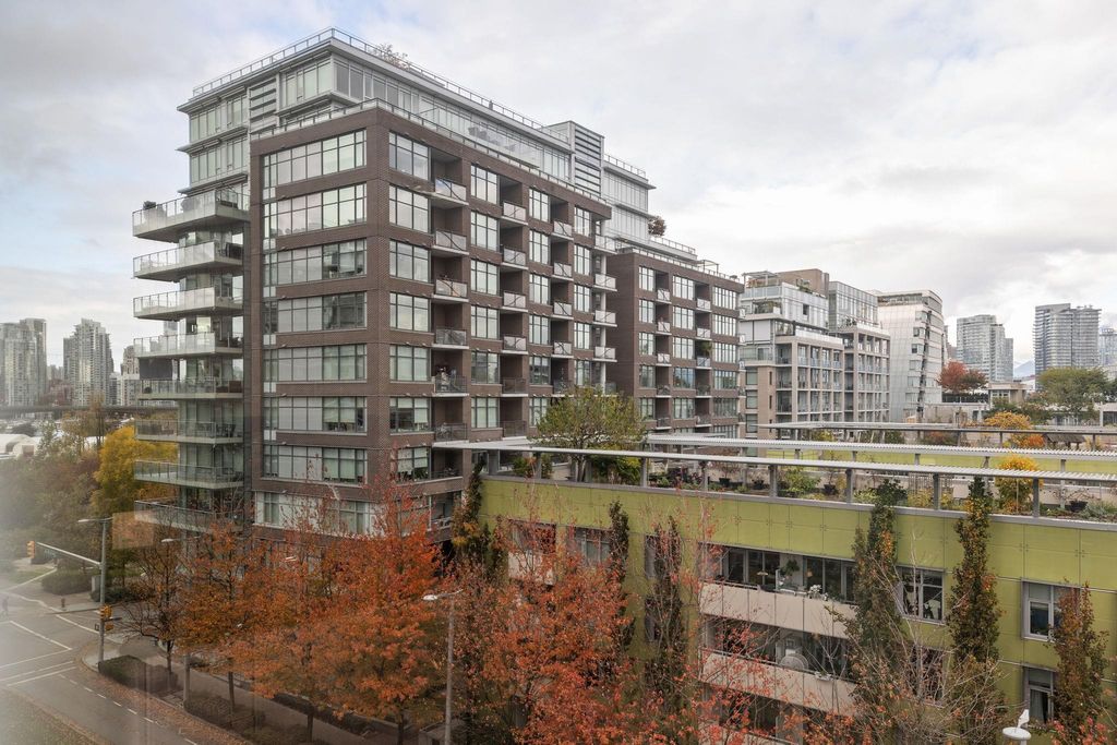 listing image 1100276590057310558